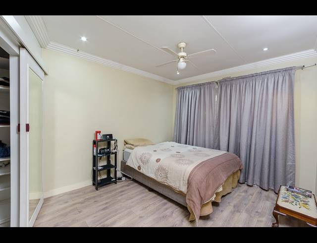 3 BEDROOM CLUSTER FOR SALE IN FERNDALE